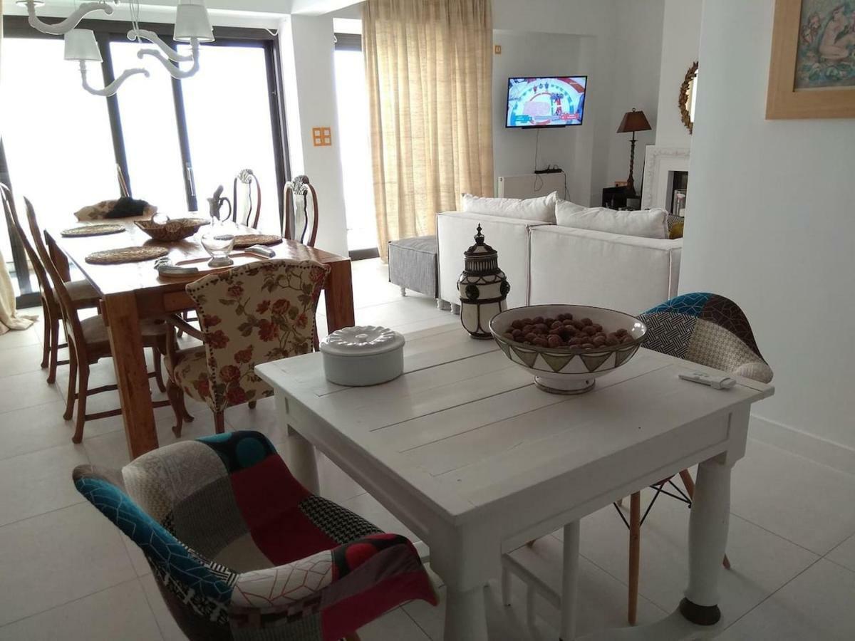 Loutraki Μοναδικής θέσης διαμέρισμα στη θάλασσα Εξωτερικό φωτογραφία